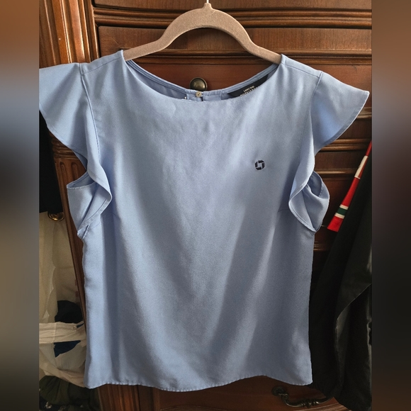 Women's JPMorgan Chase bank uniform blouse Size 4